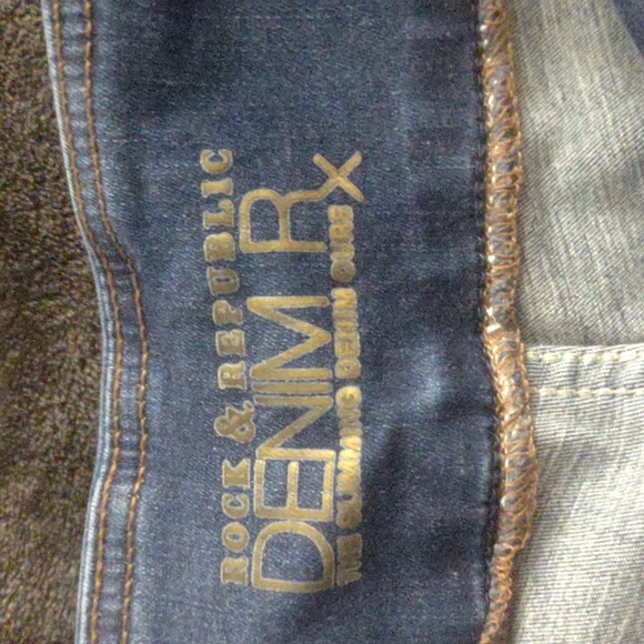 Jeans - Picture 3 of 4
